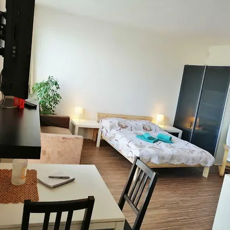 Studio Jaskovy Rad, Near Train Station And Center Appartamento