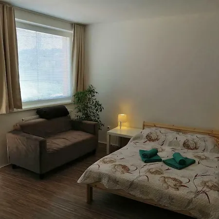 Studio Jaskovy Rad, Near Train Station And Center Appartamento