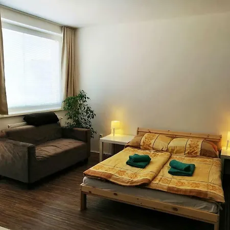 Studio Jaskovy Rad, Near Train Station And Center * Bratislava